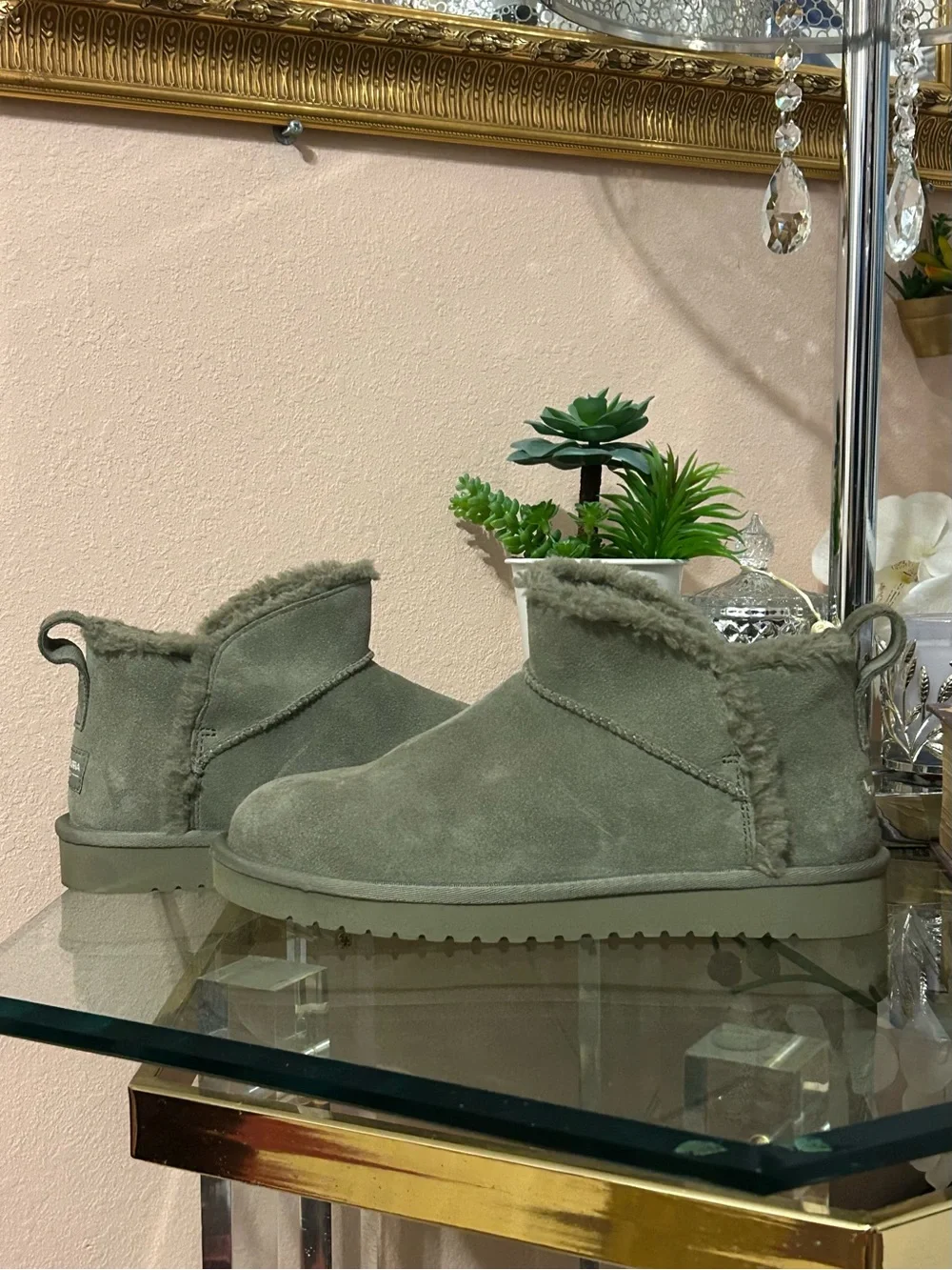 Koolaburra by UGG Mini Short Olive Green Suede Shearling Lined Ankle Booties 8